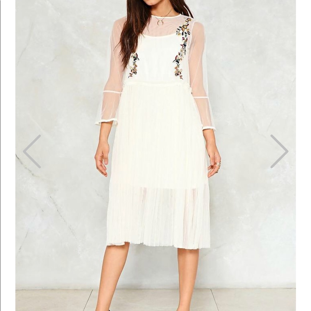 Nasty Gal Floral Appliqué Dress